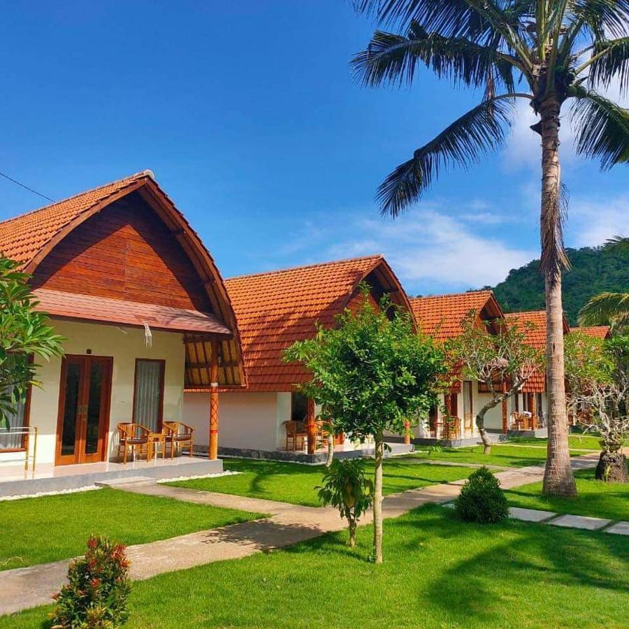 The Tinsi Hotel Toyapakeh Buitenkant foto
