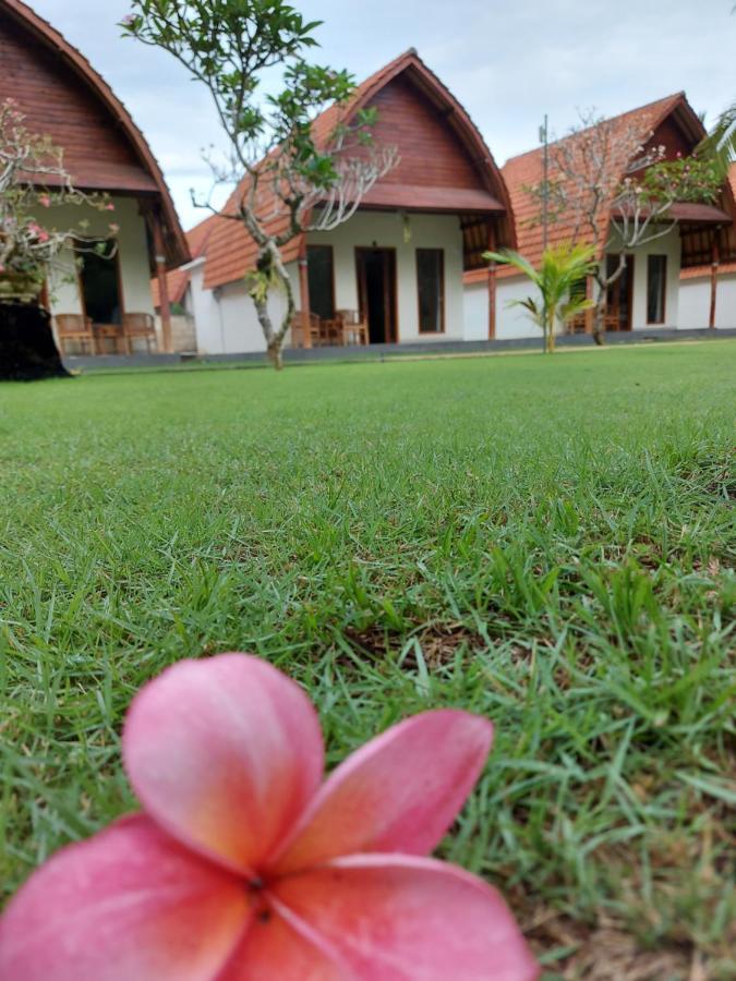 The Tinsi Hotel Toyapakeh Buitenkant foto